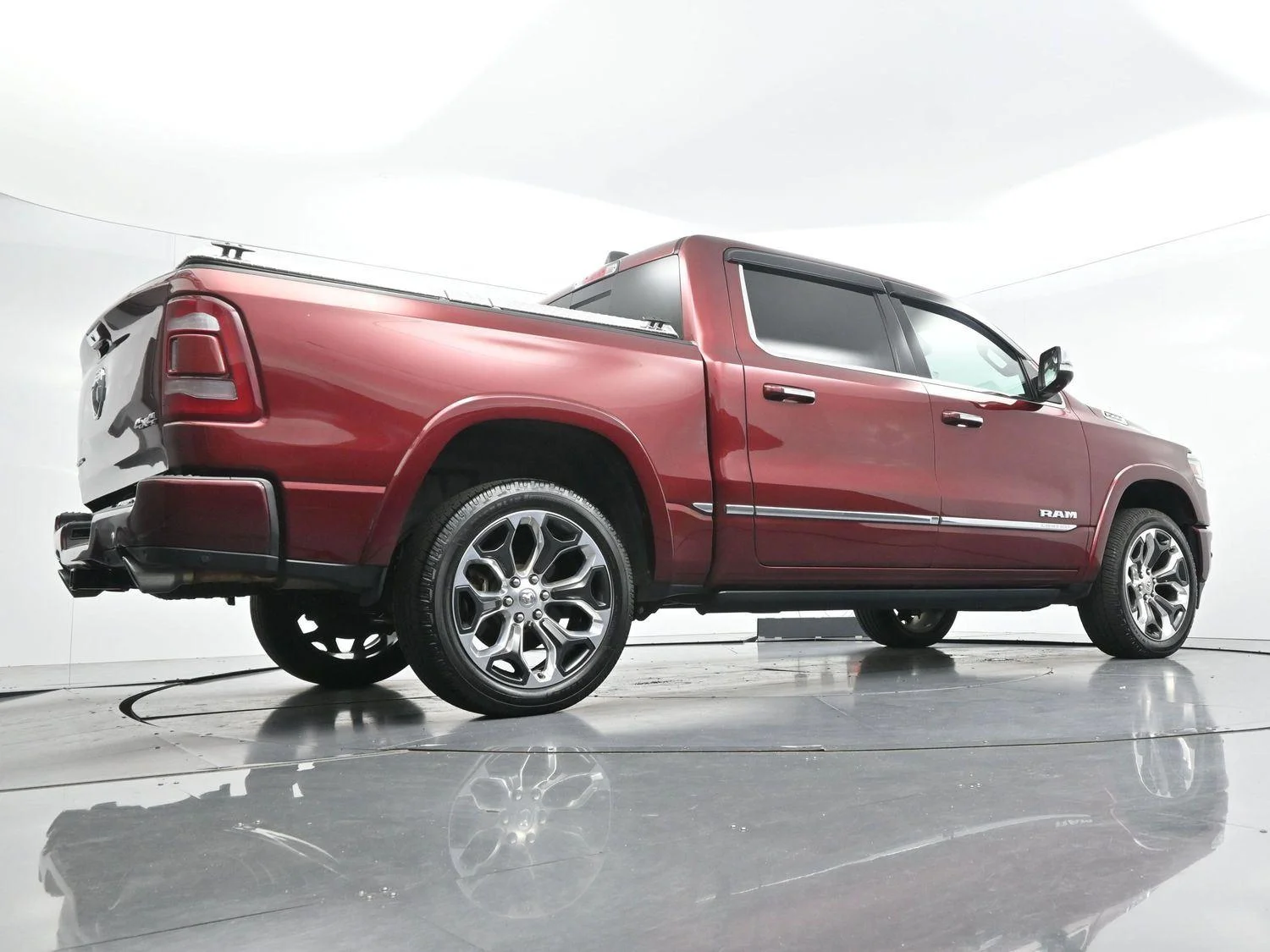 Used 2020 Delmonico Red Pearlcoat Ram Limited image 53