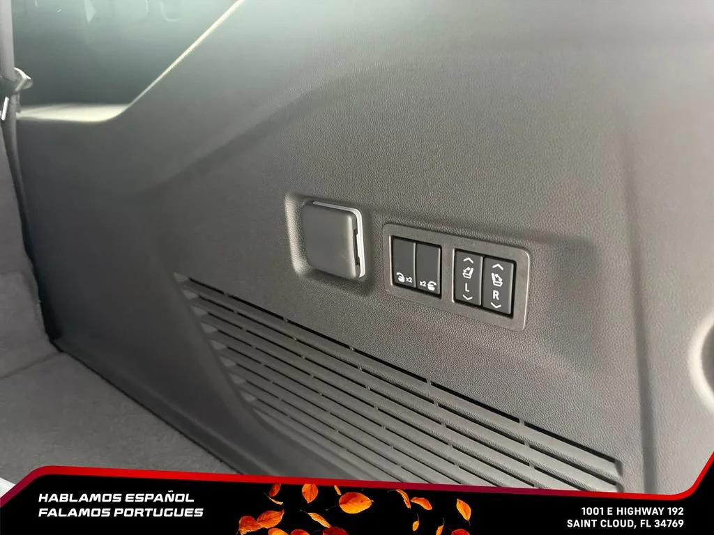 New 2026 Onyx Black GMC AT4 image 24