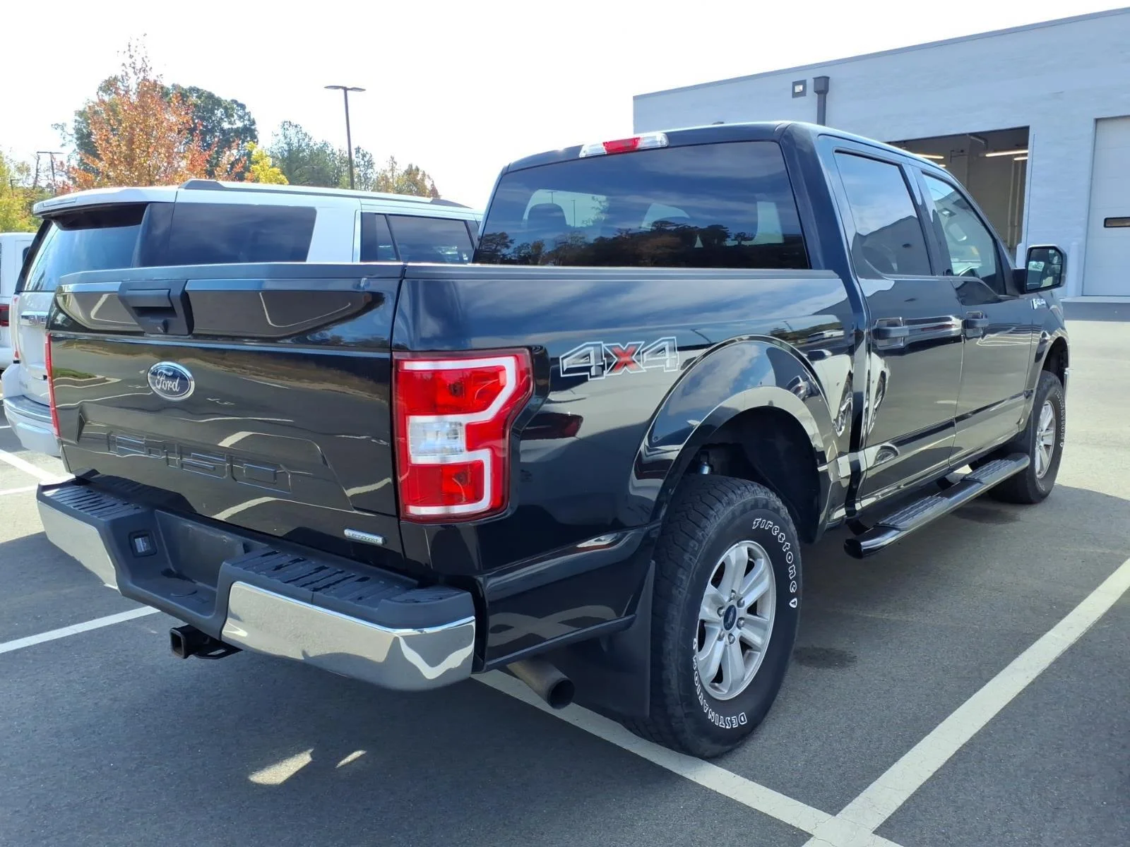 Used 2018  FORD  image 12