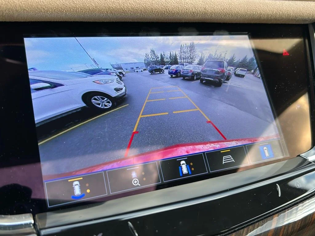 2025 Cadillac XT6 Premium Luxury - Photo 16