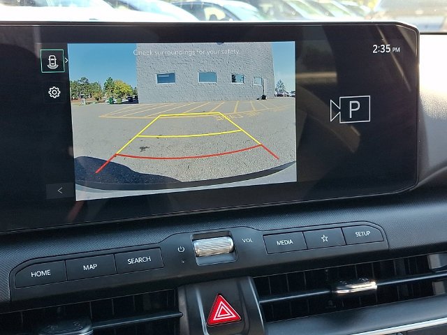 Used 2025 White Kia LXS image 20