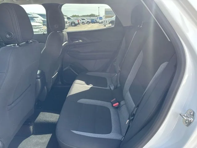 Used 2025 White Chevrolet LT image 10