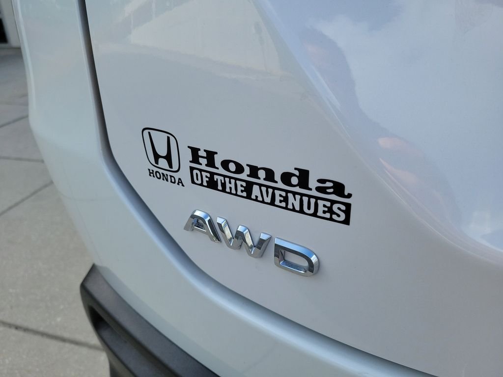 Certified Used 2026 Platinum White Pearl Honda AWD EX-L image 10