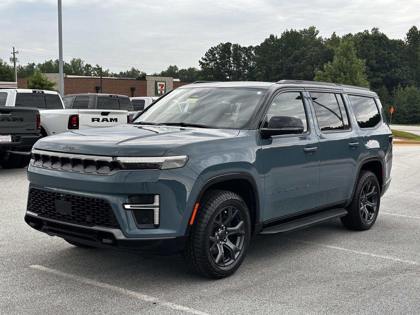 New 2026 Steel Blue Jeep Upland image 4
