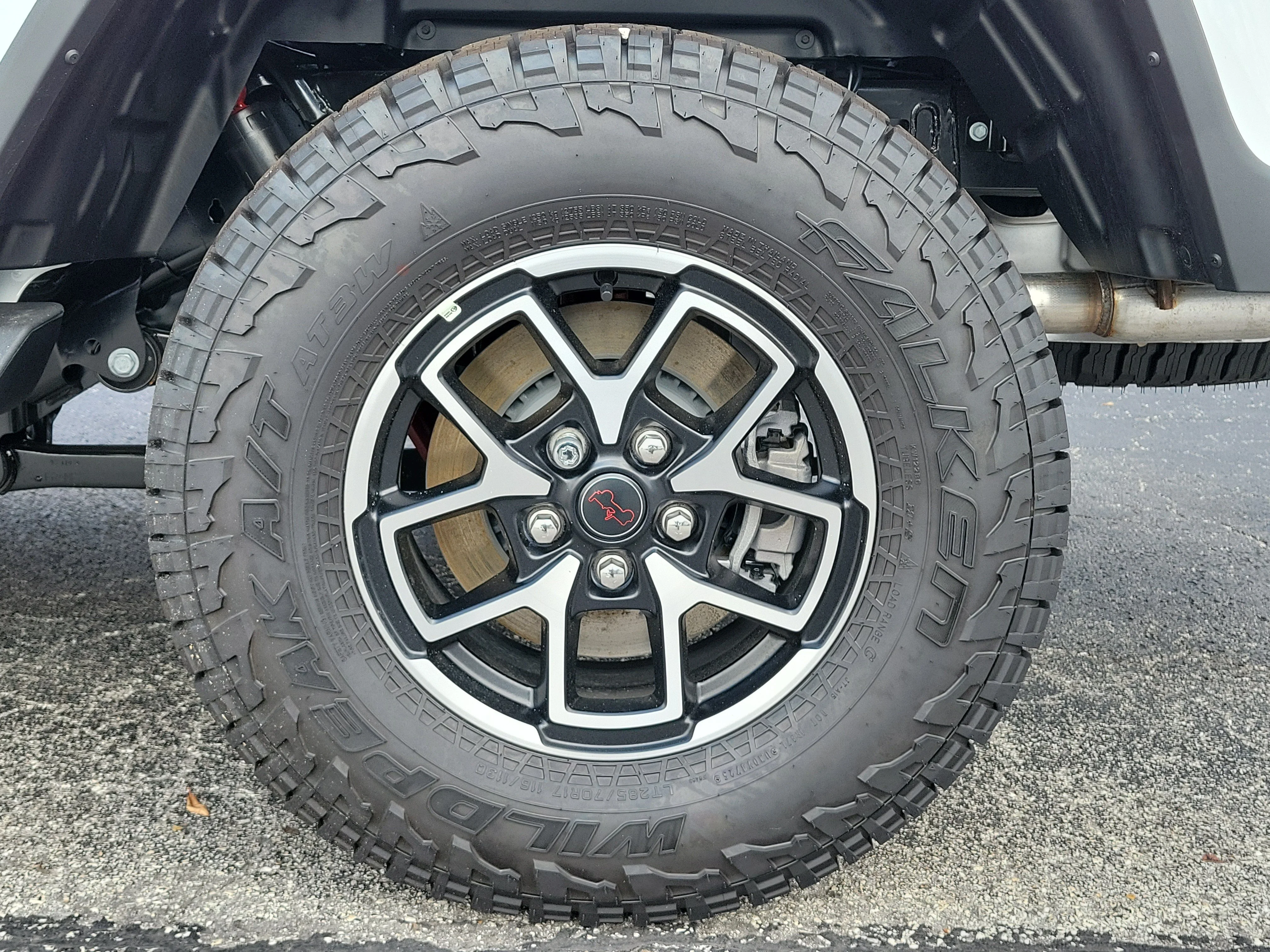 New 2026 Bright White Clearcoat Jeep Rubicon image 5