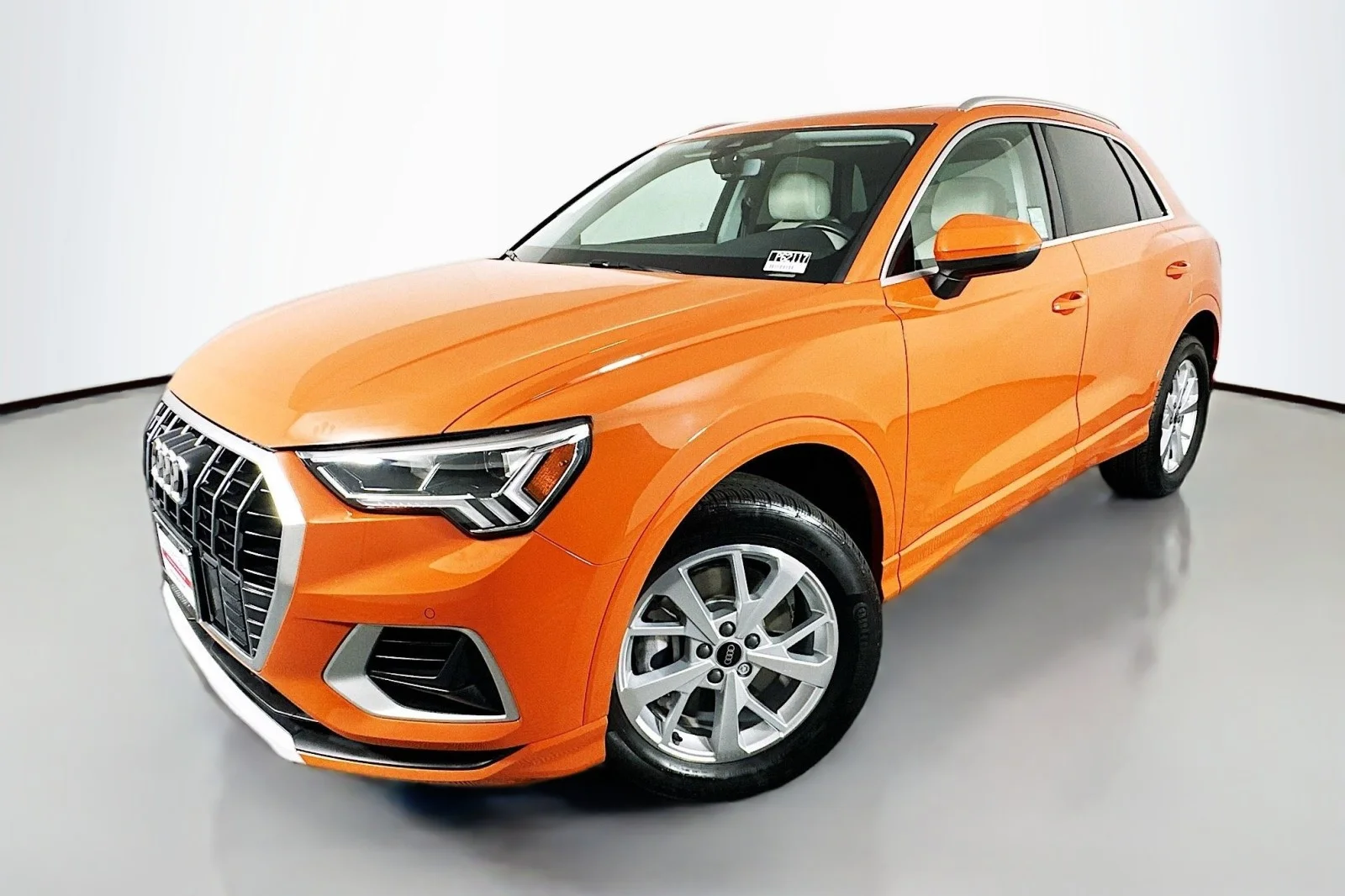 2024 Audi Q3 40 TFSI Premium quattro's photo