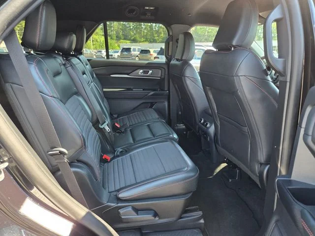 Used 2025 Black Ford ST-Line image 21