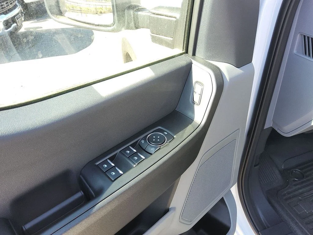 New 2026 White Ford XL image 6