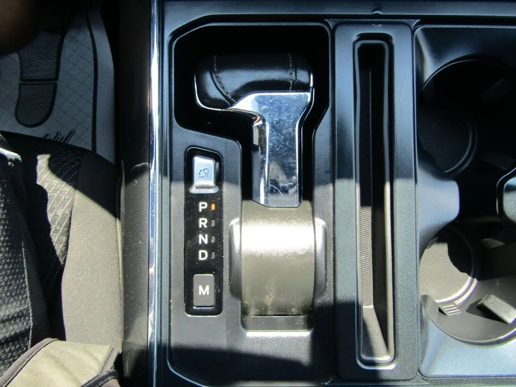 Used 2023 Agate Black Metallic Ford XLT image 34