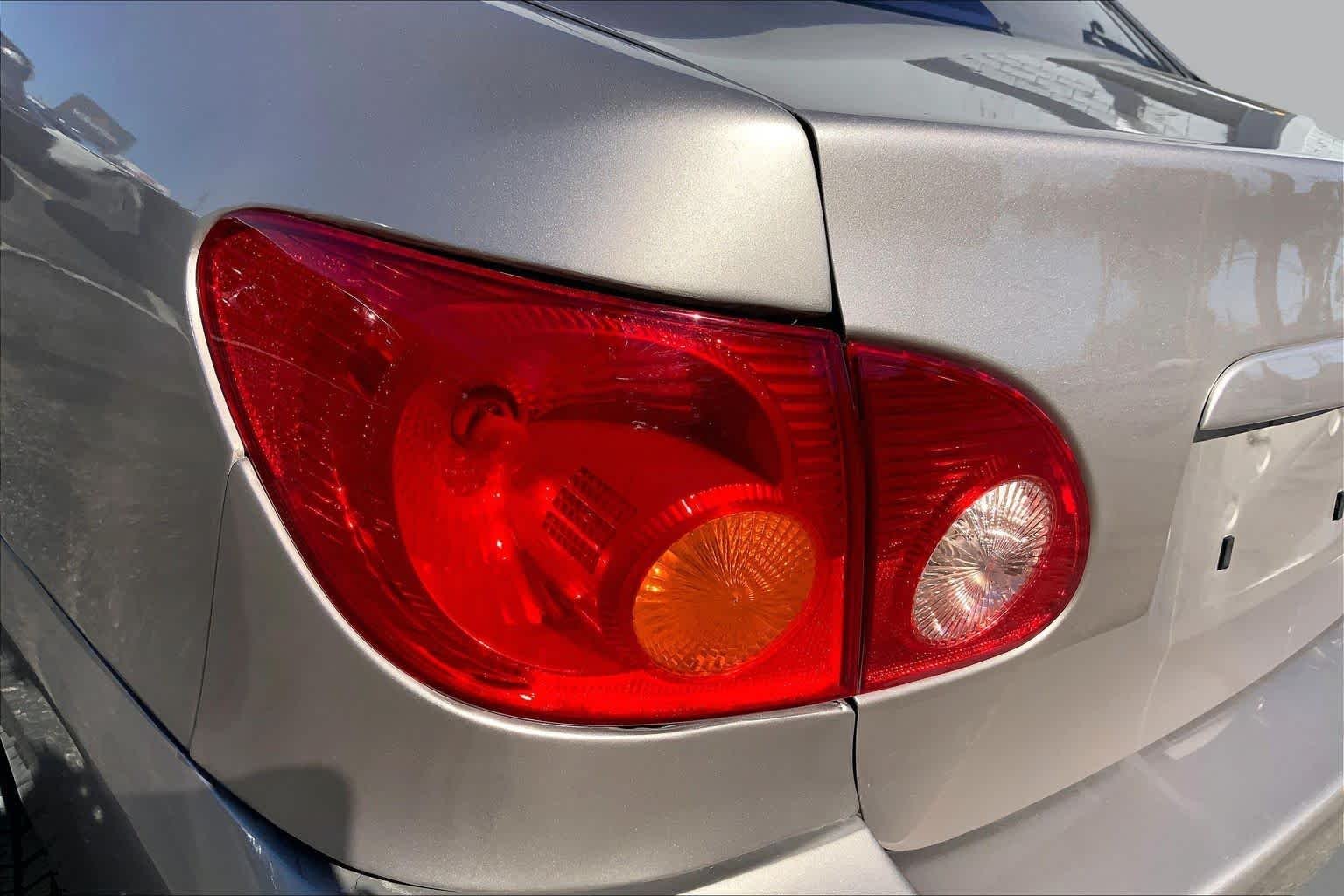 Used 2003 Sandrift Metallic Toyota CE image 22