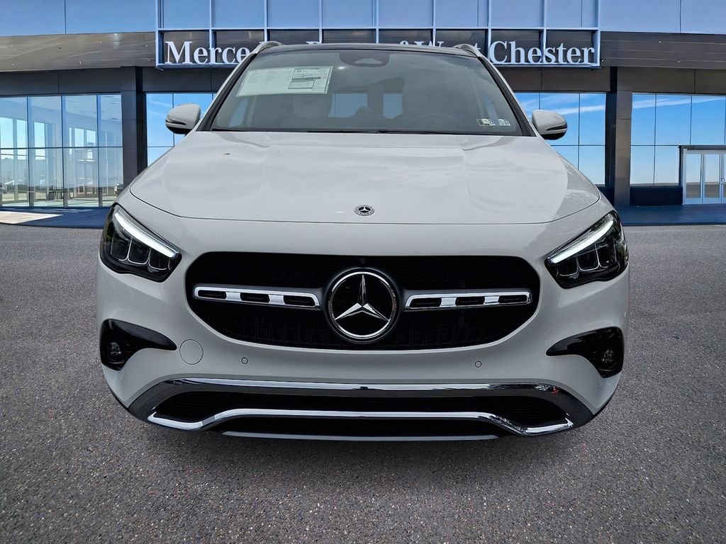 New 2026 Polar White Mercedes-Benz GLA 250 image 2