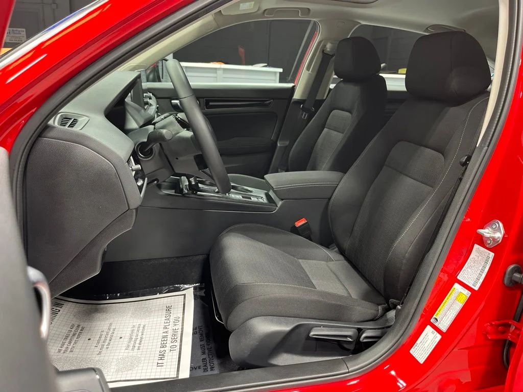 Used 2023 Rallye Red Honda EX image 12