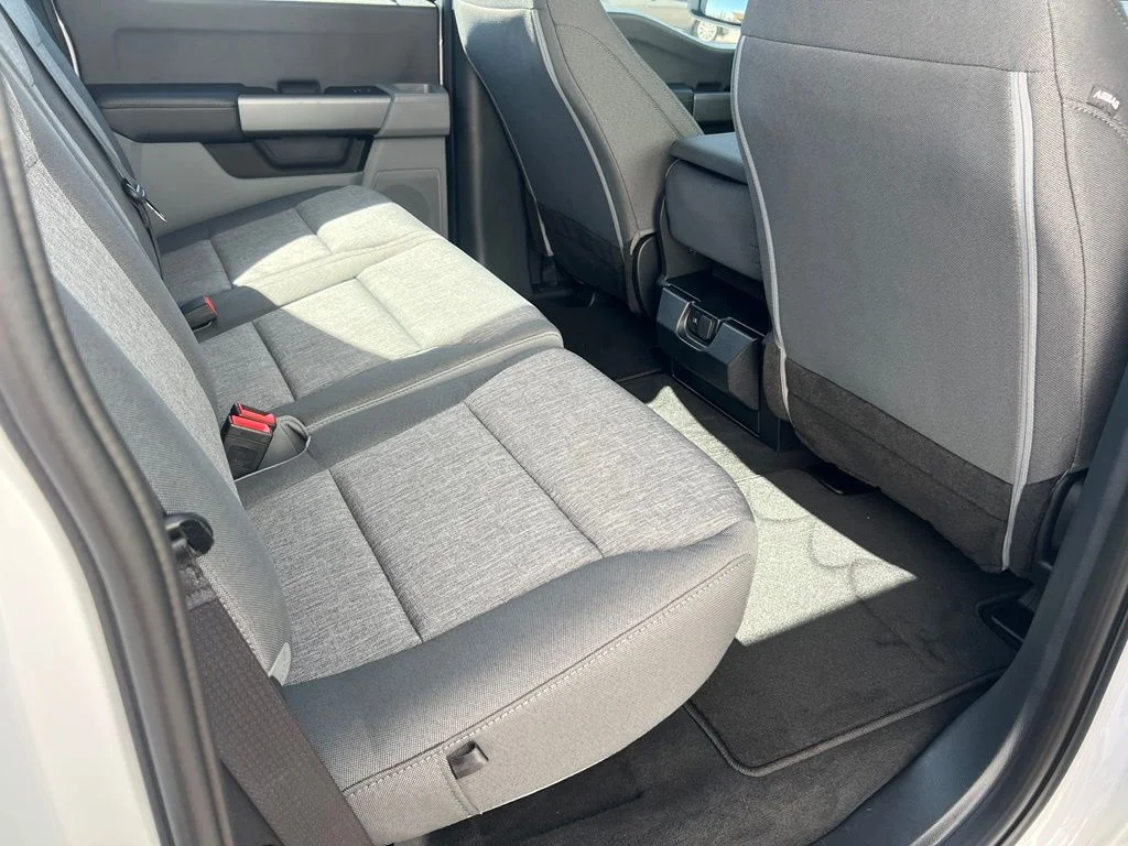 New 2026 Oxford White Ford F-350® XL image 25