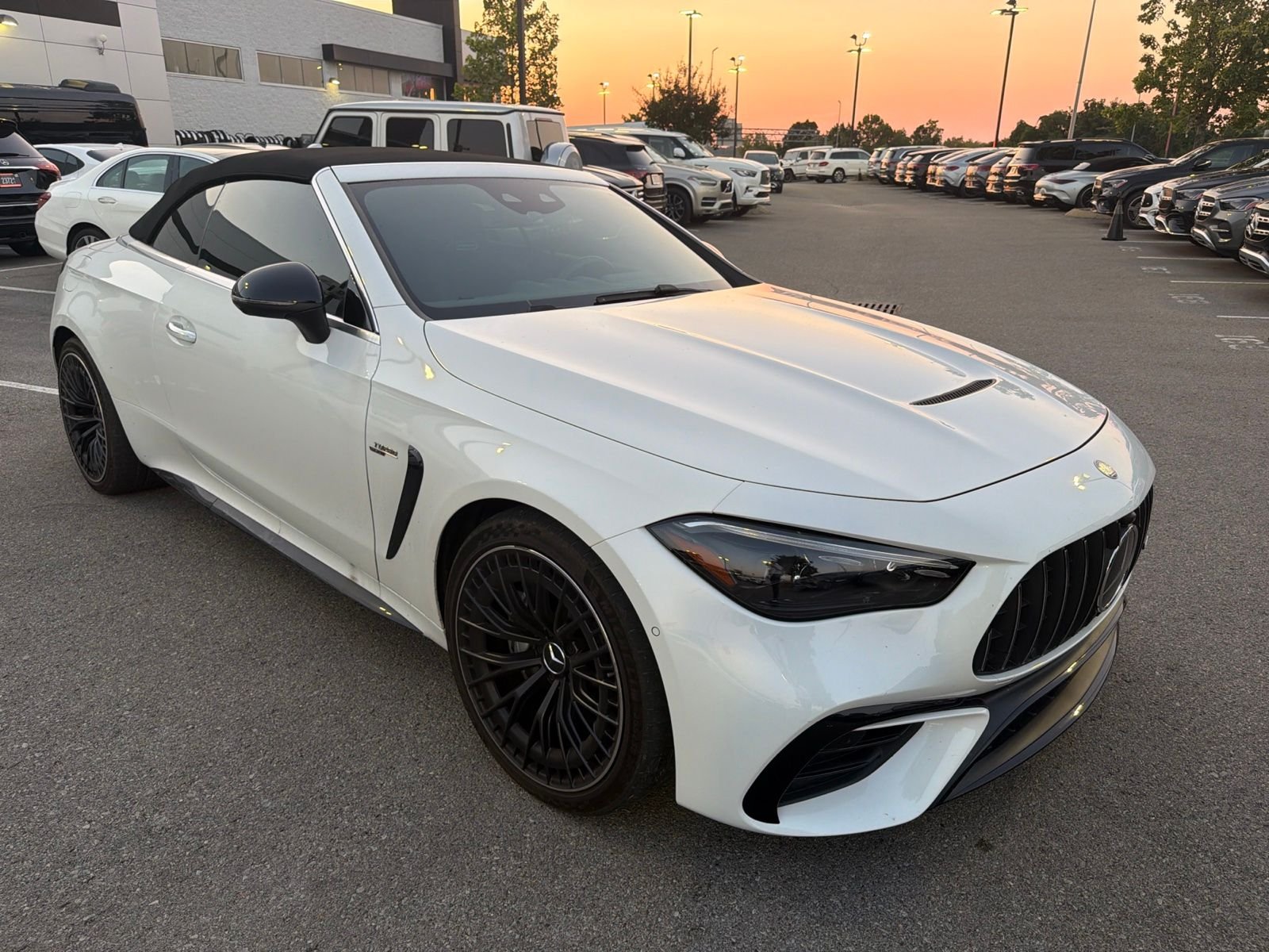 Certified Used 2025 MANUFAKTUR Moonlight Whit Mercedes-Benz CLE 53 AMG® image 1