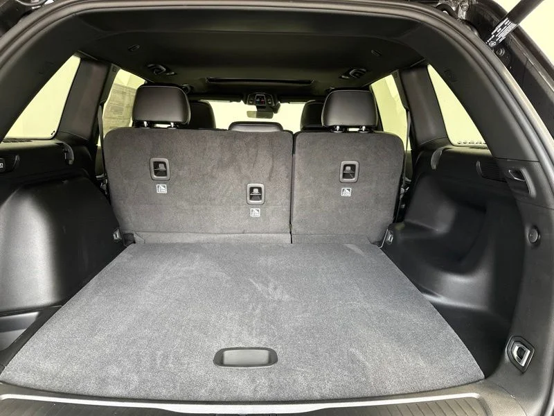 New 2026 Baltic Gray Metallic Clearcoat Jeep Altitude image 9
