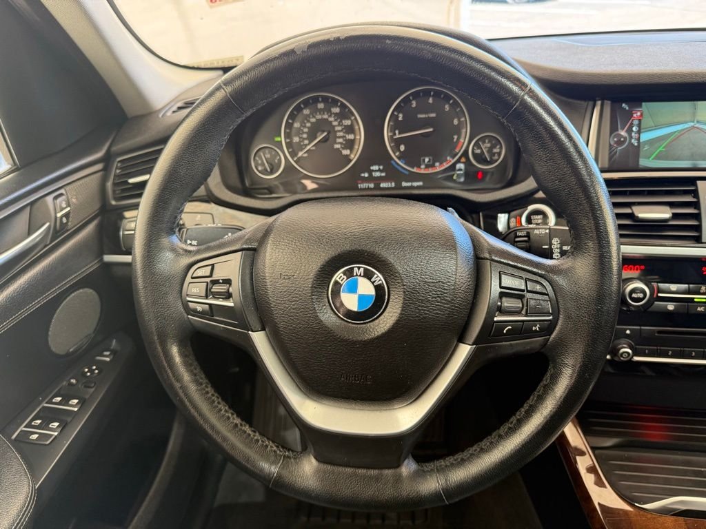 Used 2016 White Metallic BMW xDrive28i image 25