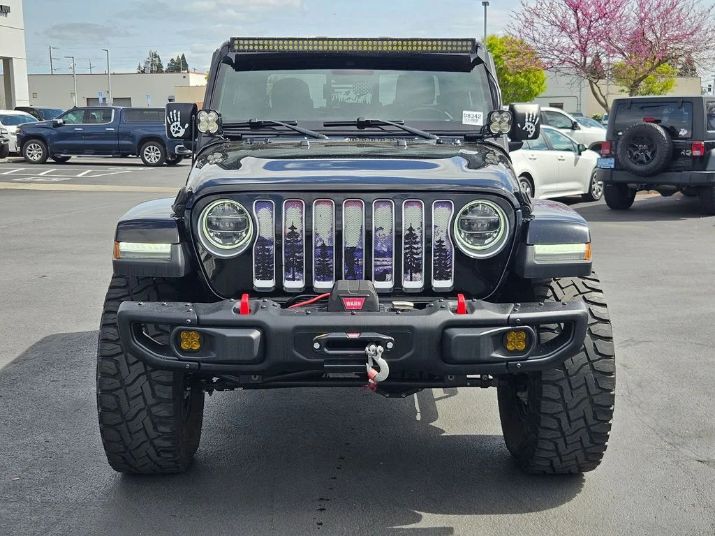 Used 2020 Black Clearcoat Jeep Overland image 9