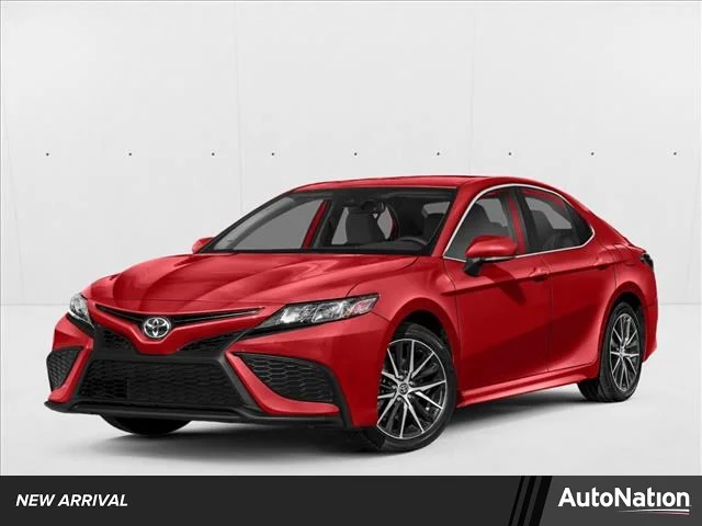 Used 2024  Toyota SE image 1