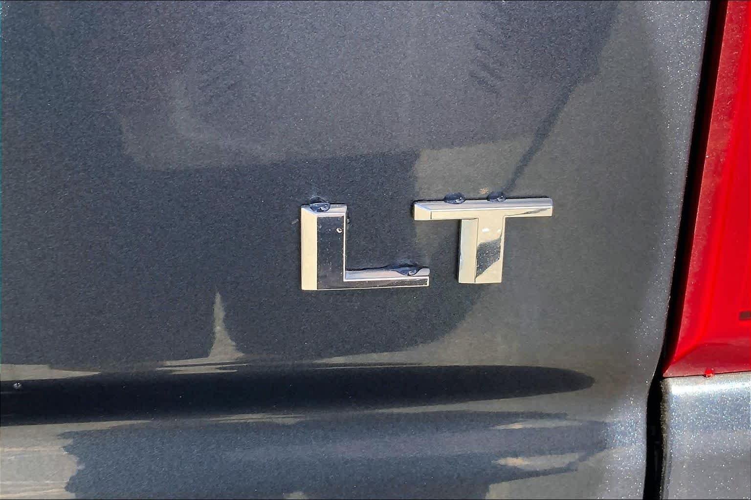 Used 2021 Shadow Gray Metallic Chevrolet LT Trail Boss image 10