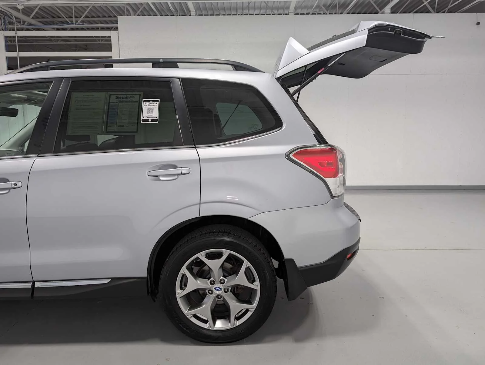 Used 2017 Ice Silver Metallic Subaru Touring image 11