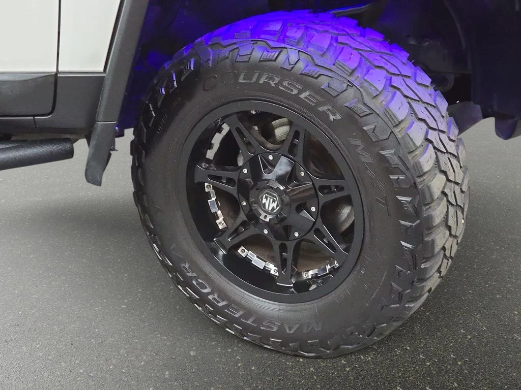 Used 2012 Iceberg Toyota Base image 32