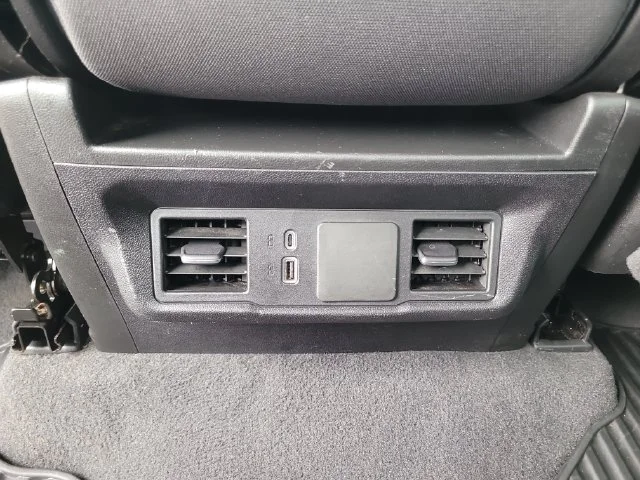 Used 2024 White Chevrolet Custom image 17