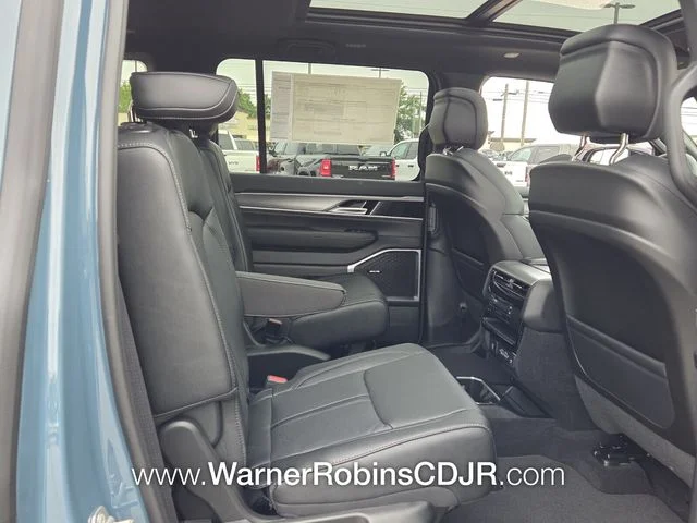 New 2026 Steel Blue Exterior Paint Jeep  image 17