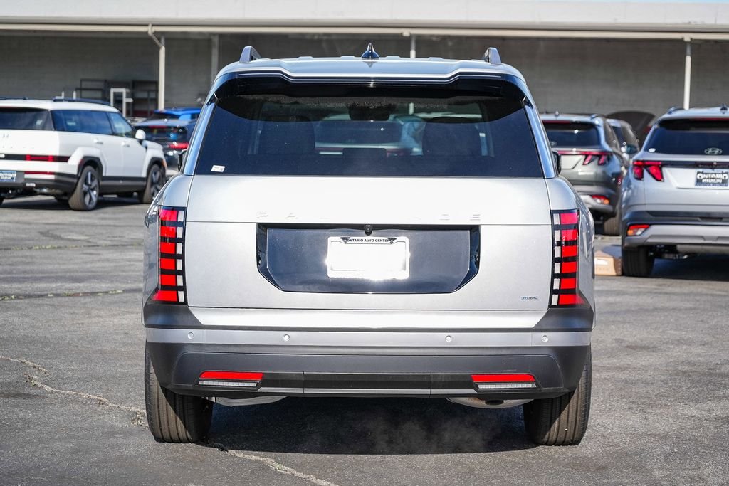 New 2026 Silver Hyundai SEL Premium image 8