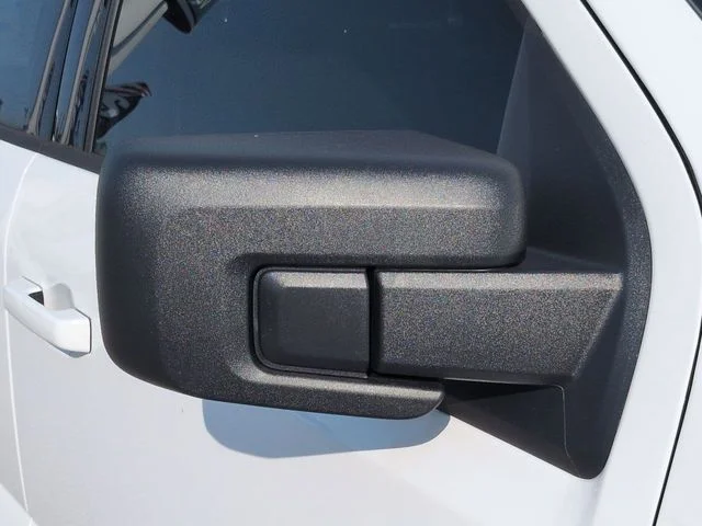 New 2026 Oxford White Ford XLT image 12