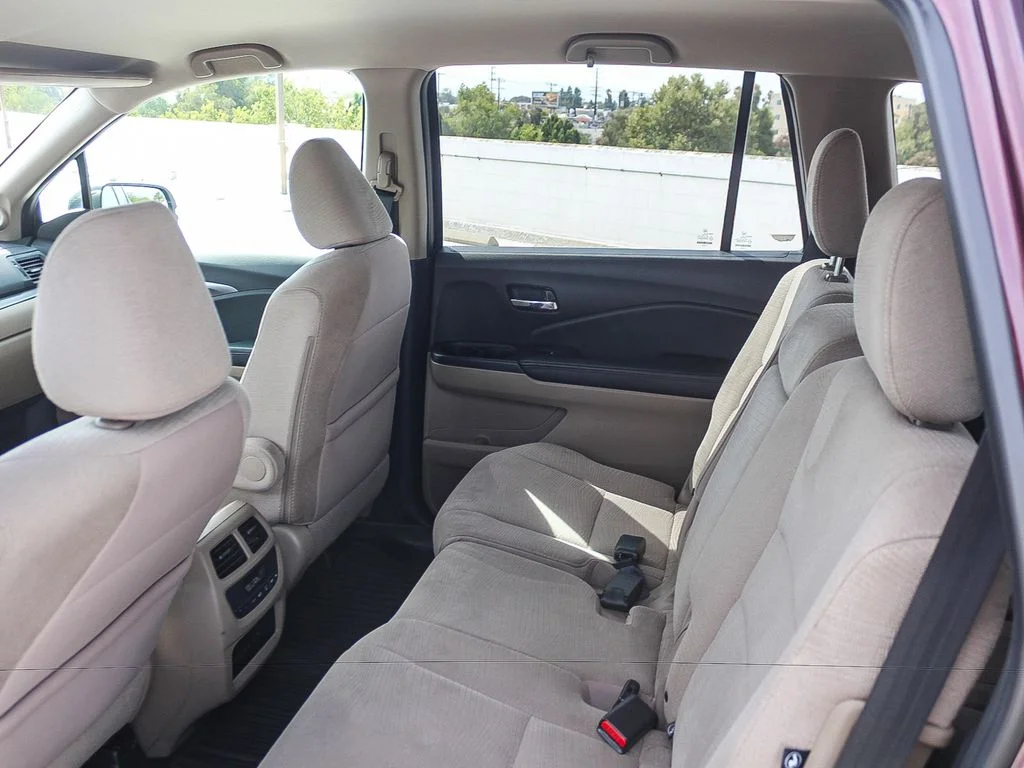 2016 Honda Pilot EX - Photo 19