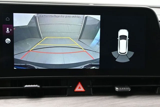 Used 2023 Black Kia X-Line image 19
