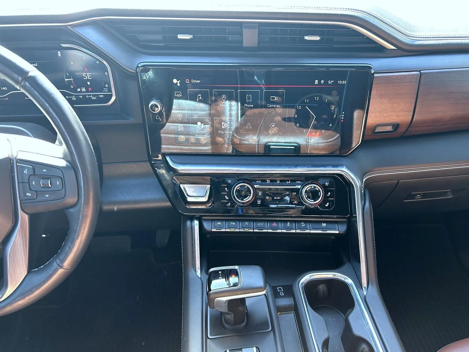 Used 2024 Silver GMC Denali Ultimate image 12