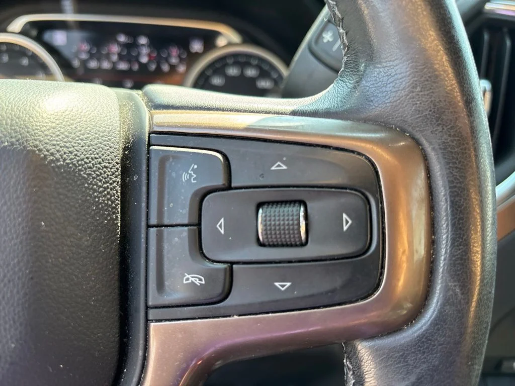 Used 2022 Black Chevrolet High Country image 21