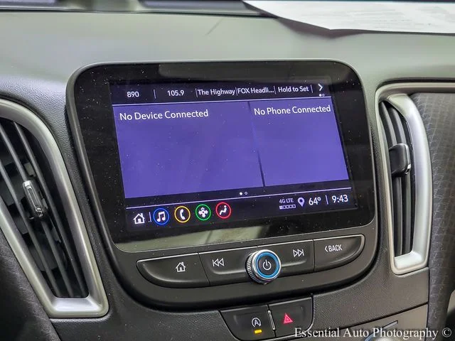 Used 2022 Black Chevrolet LT image 15