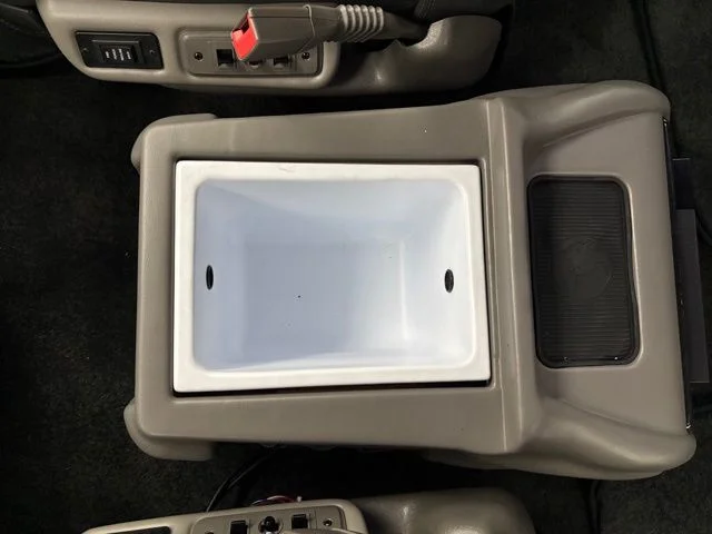 New 2026 Summit White GMC Work Van image 41