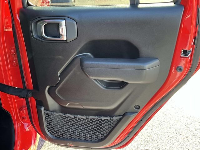 Used 2025 Red Jeep Sport S image 16