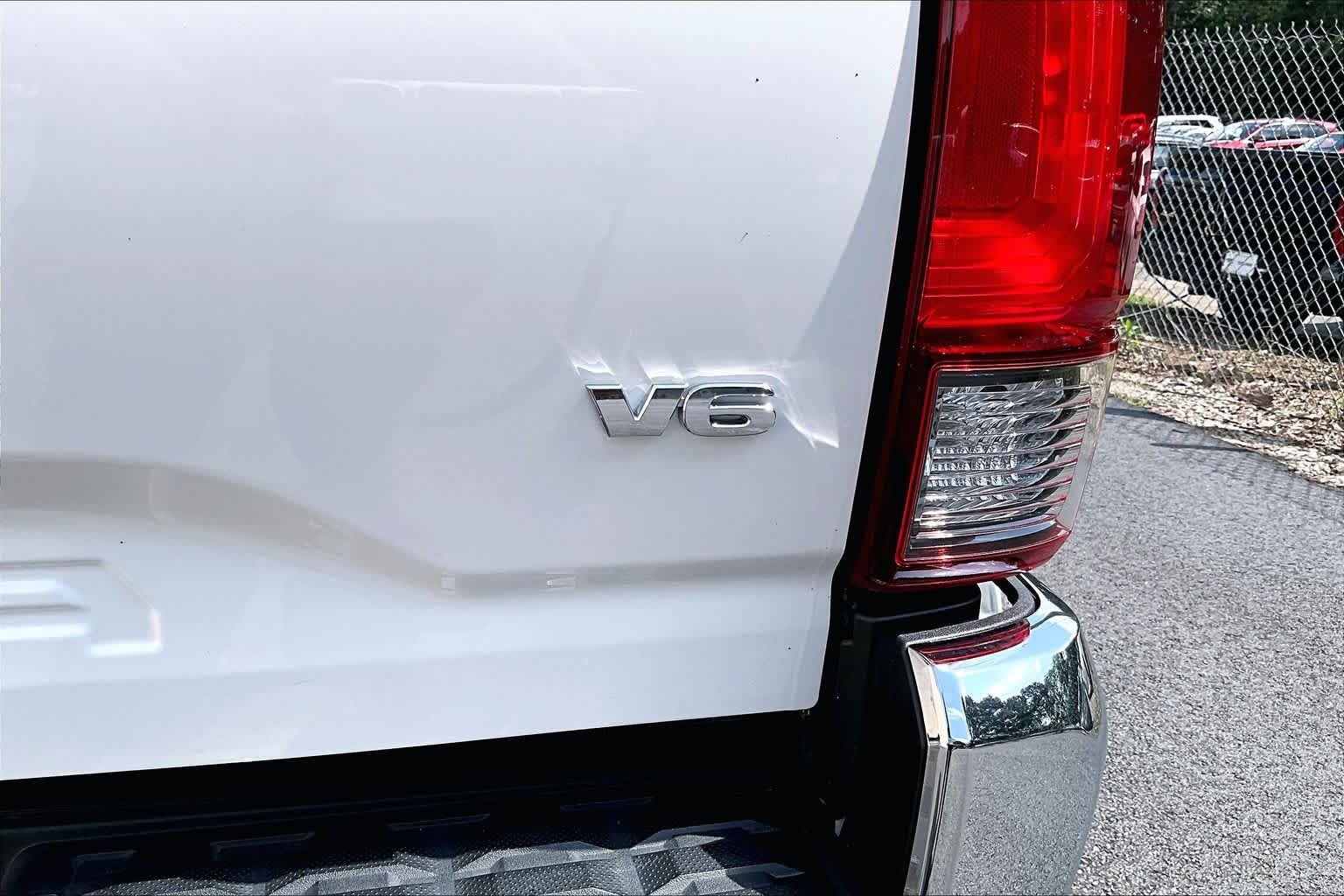 Used 2021 Super White Toyota SR5 image 10