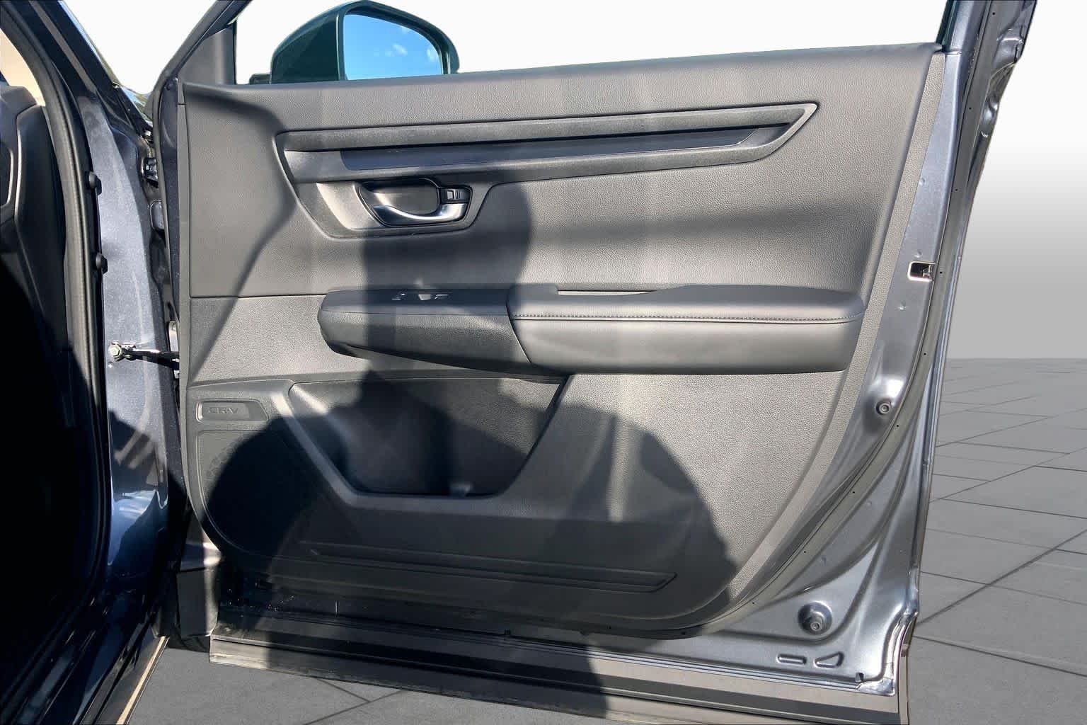 Used 2026 Meteorite Gray Metallic Honda EX image 22