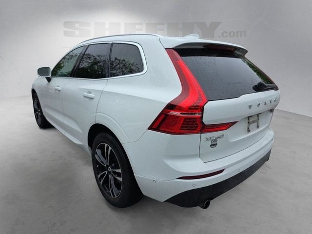 Used 2019 White Volvo T5 Momentum image 15
