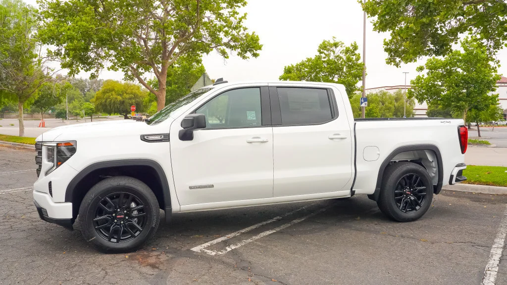 2026 GMC Sierra 1500 Elevation - Photo 8