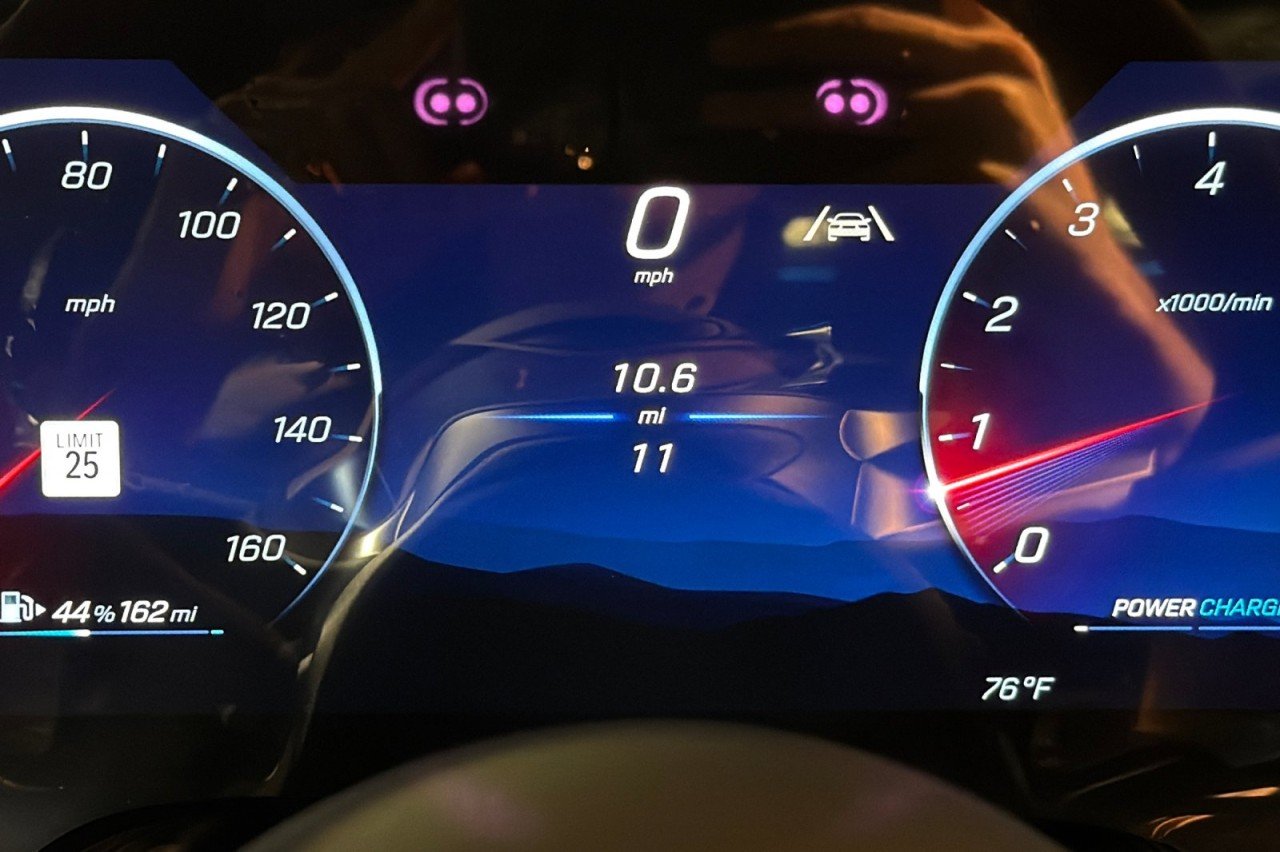 New 2027 MANUFAKTUR Night Black Magno Mercedes-Benz S 580 4MATIC® Sedan image 24