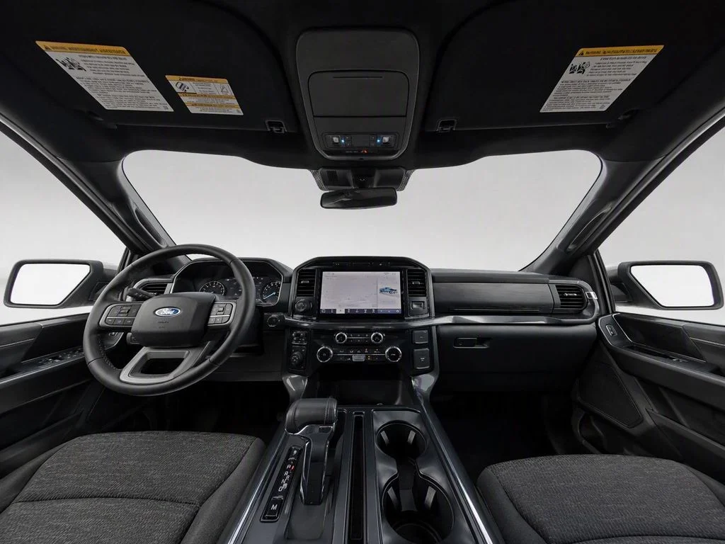 Used 2023 Gray Ford XLT image 13