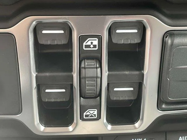 2025 Jeep Wrangler 4-Door Sport S - Photo 16