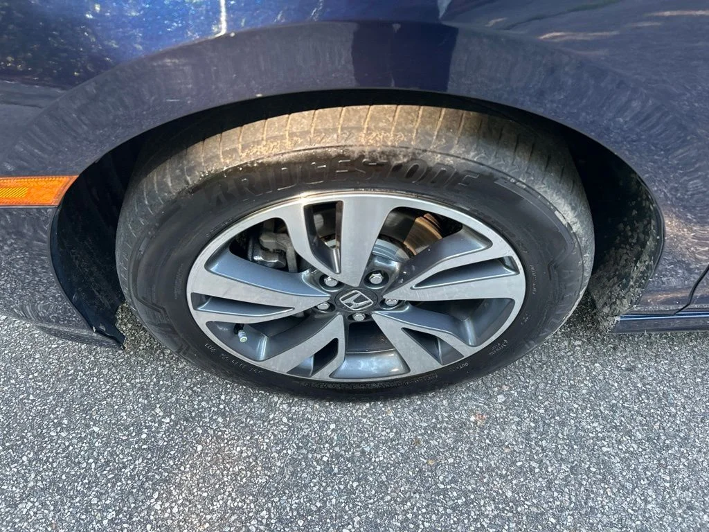 Used 2022 Blue Honda Touring image 11