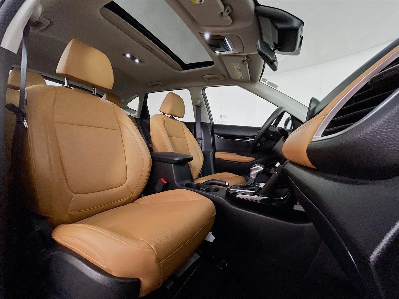 Used 2025 Gravity Gray Kia EX image 32