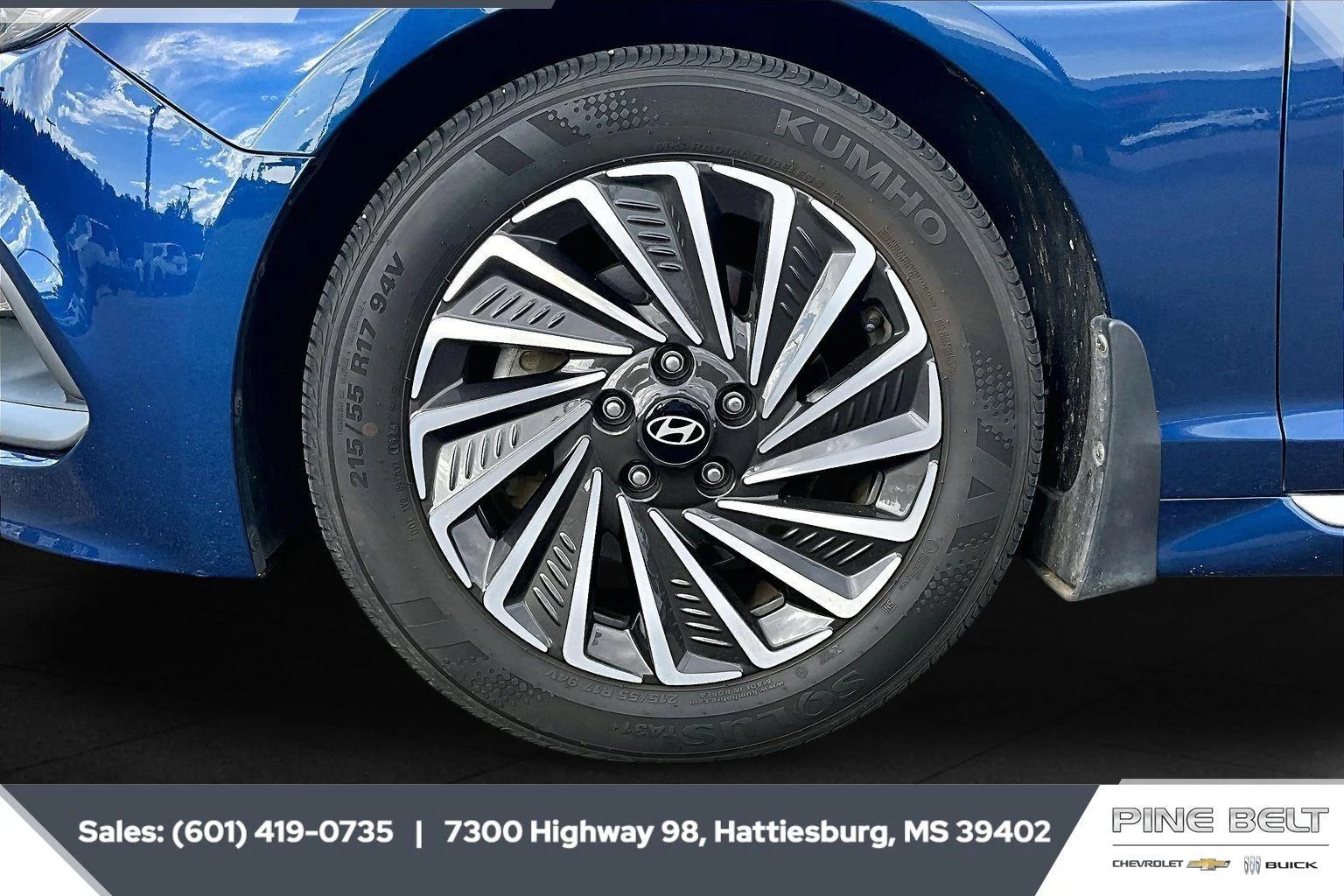 Used 2015 Lakeside Blue Hyundai 2.4L Sport image 7