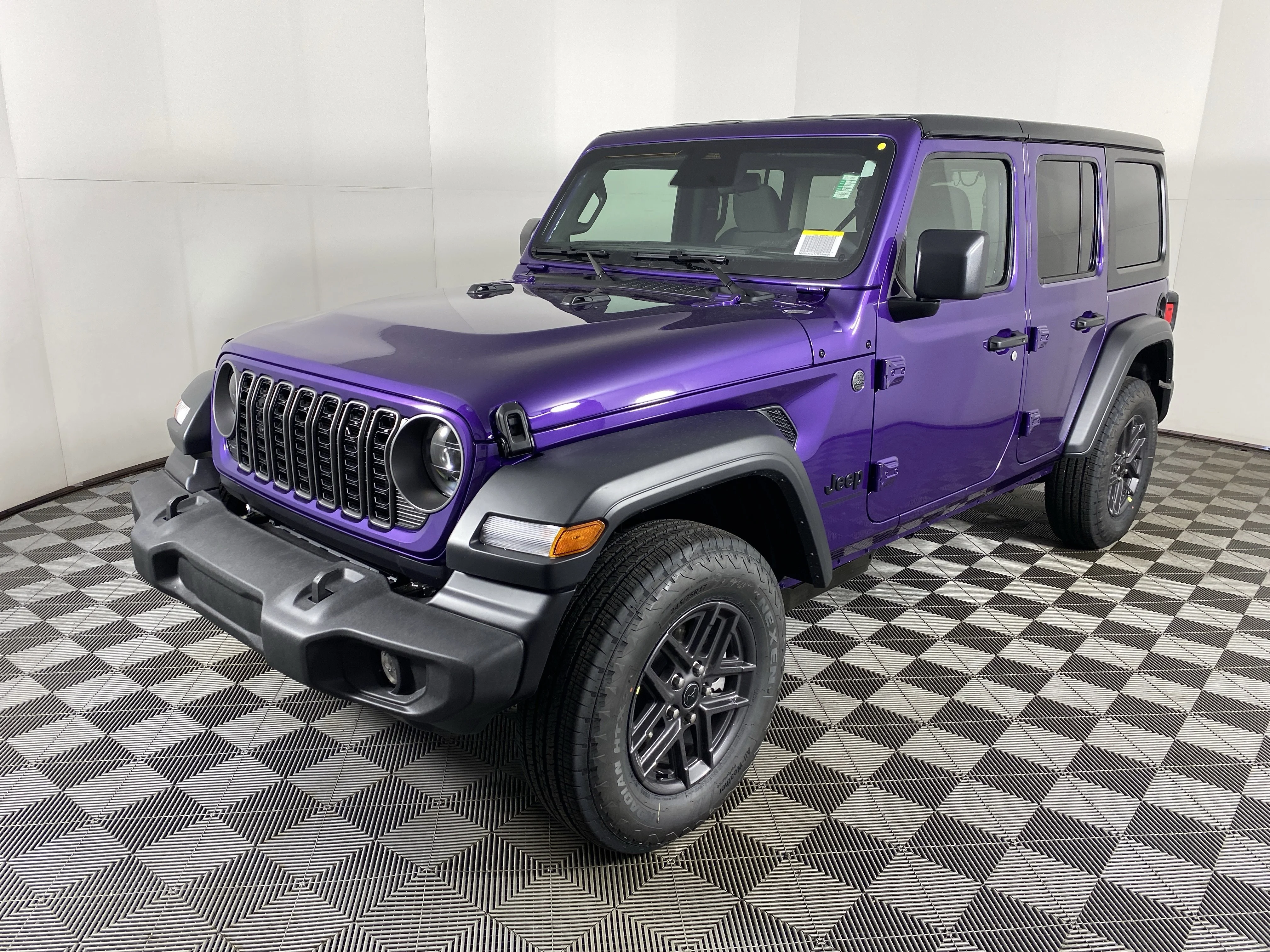New 2026 Reign Jeep Sport S image 10