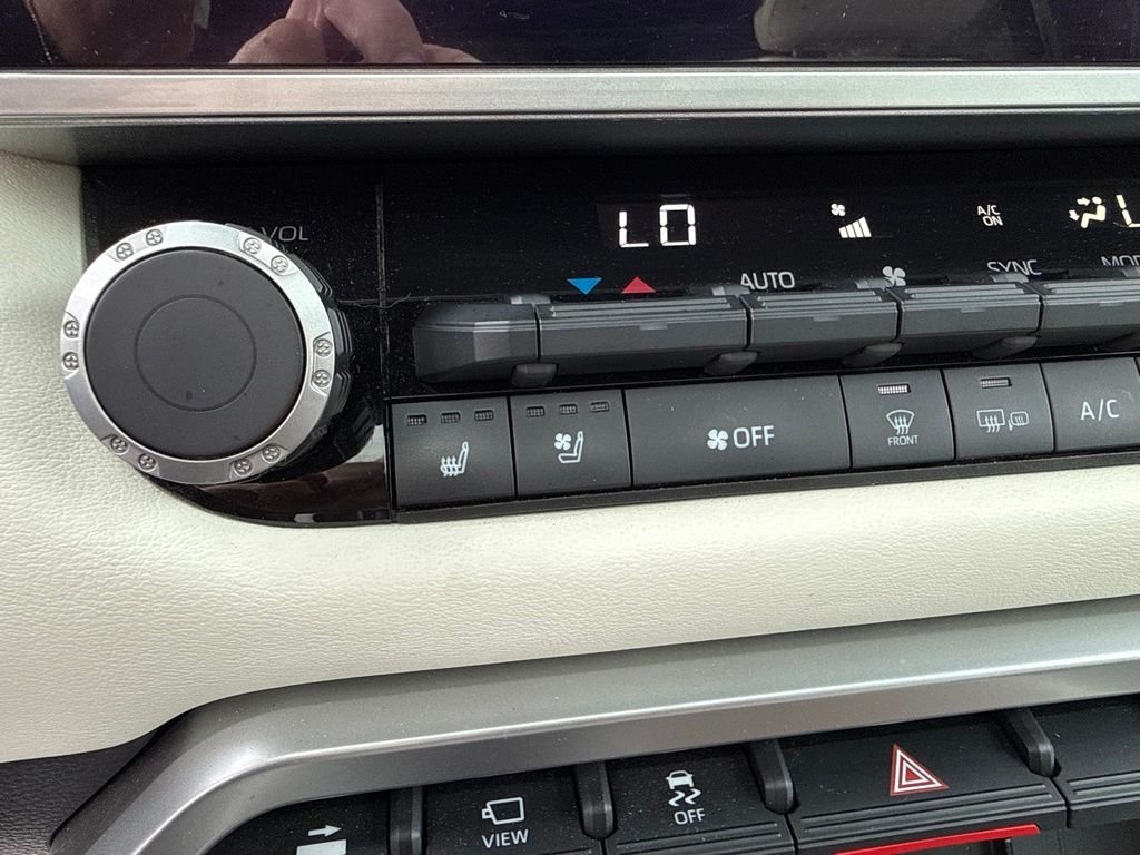 Used 2022 White Toyota Capstone image 36