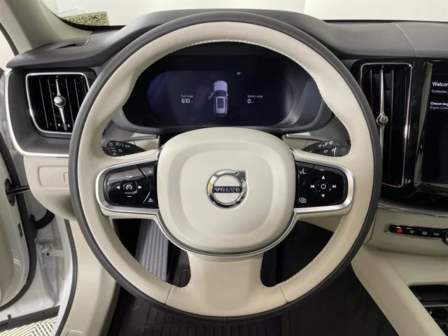 Certified Used 2025 Crystal White Volvo Core image 23
