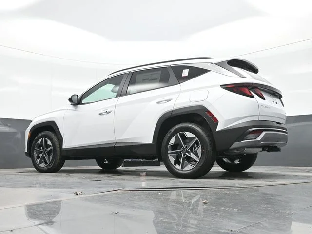 New 2026 White Hyundai SEL image 19